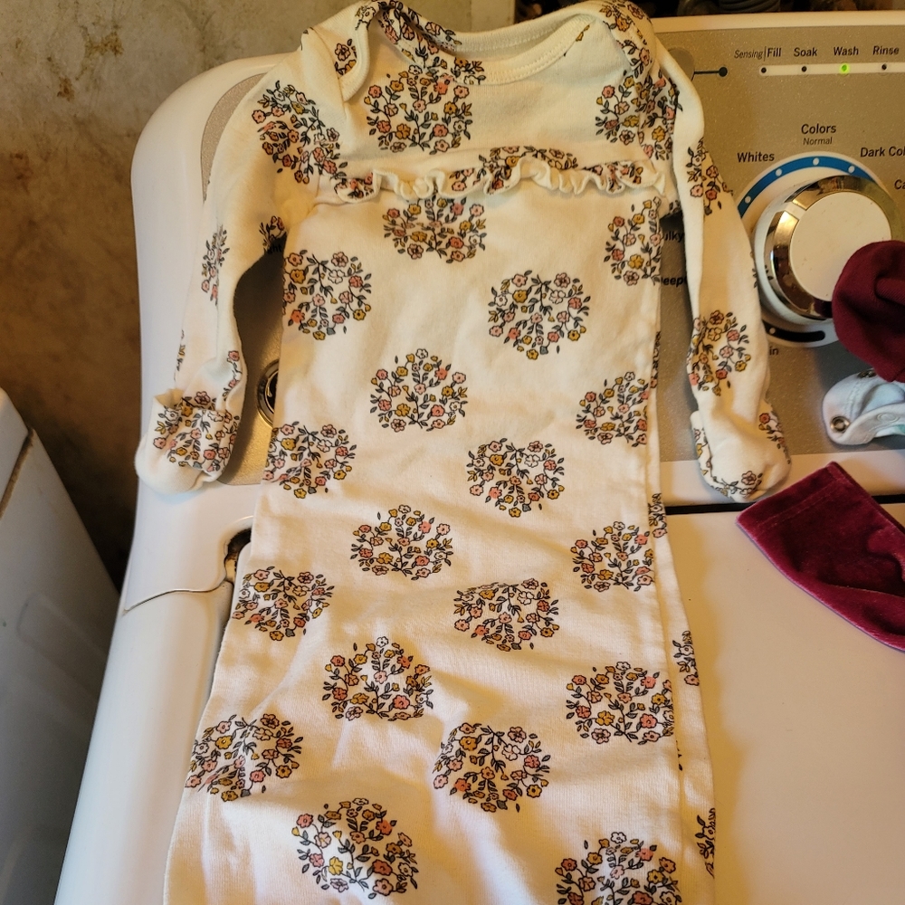Carter's Long sleeve nightgown